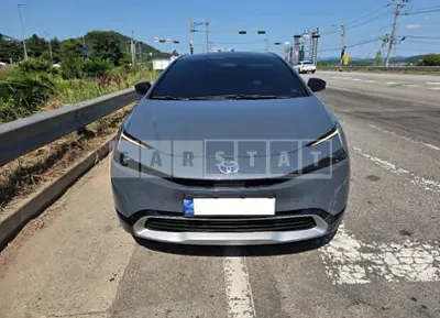 Photo 1 of 48: 2024 Toyota Prius PHEV — Korean insurance auction
