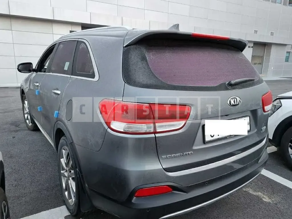Photo 2 of 14: 2016 Kia Sorento — Korean insurance auction