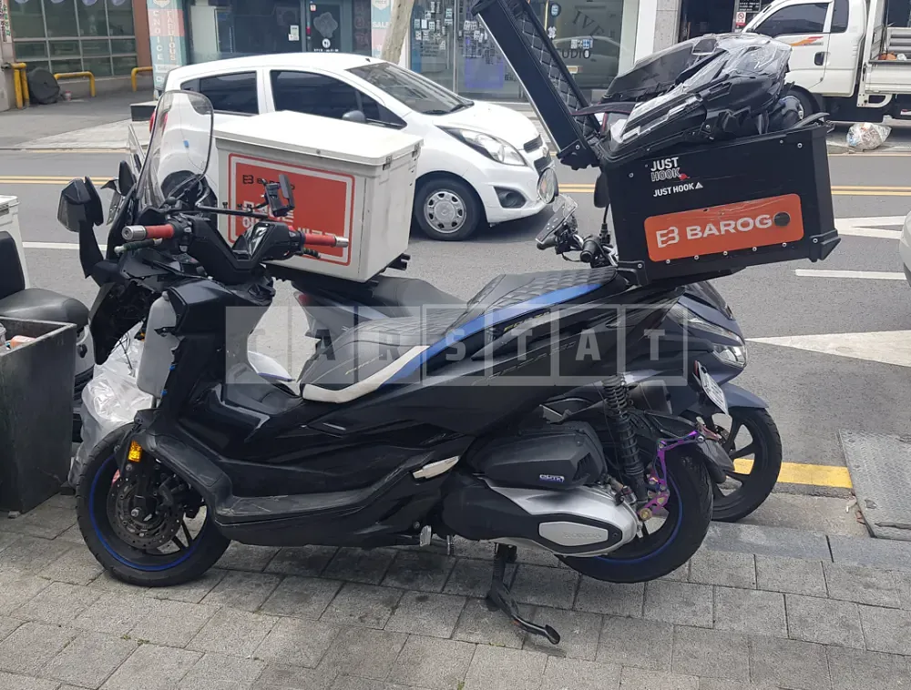 Photo 2 of 4: 2022 Honda Motorcycles /Forza 350 — Korean insurance auction