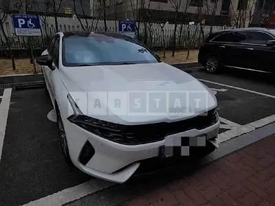 Photo 1 of 39: 2022 Kia K5 2.0 (Hybrid), VIN KNAG241JBNA023844 — Korean insurance auction