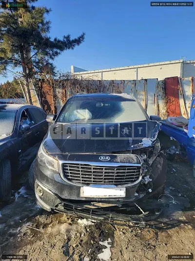 Photo 1 of 9: 2016 Kia Carnival, VIN KNAMB81ABHS302999 — Korean insurance auction