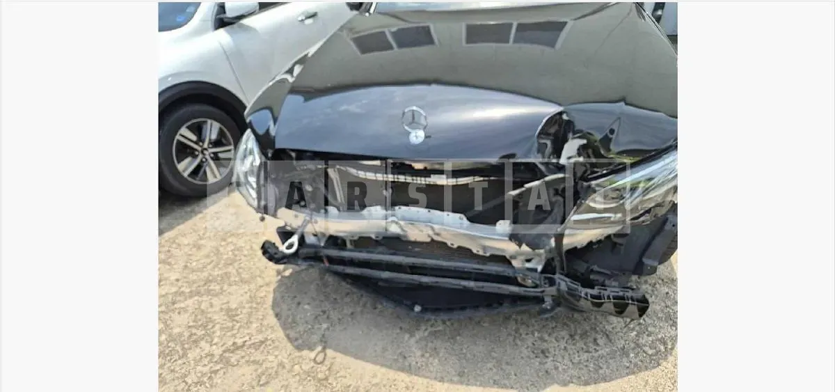 Photo 2 of 31: 2019 Mercedes-Benz E300 4Matic — Korean insurance auction