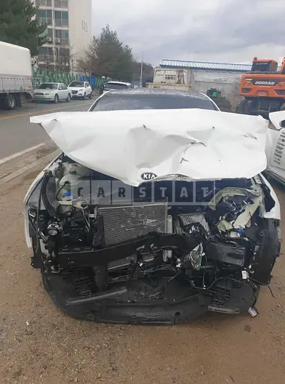 Photo 1 of 9: 2020 Kia K5, VIN KNAG3412BLA047956 — Korean insurance auction