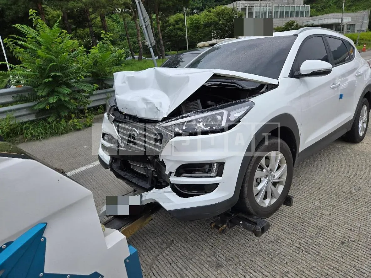 Photo 2 of 7: 2020 Hyundai Tucson Gasoline — Korean insurance auction