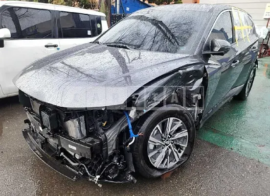 Photo 2 of 16: 2022 Hyundai Tucson, VIN KMHJB811BNU066581 — Korean insurance auction