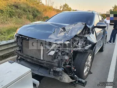 Photo 1 of 6: 2016 Kia Sorento 2.0 — Korean insurance auction