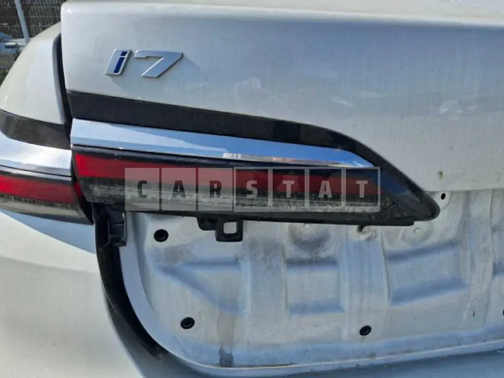 Photo 2 of 37: 2023 BMW i7 xDrive60 — Korean insurance auction