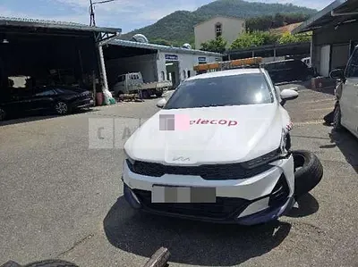 Photo 1 of 19: 2023 Kia K5 LPG — Korean insurance auction