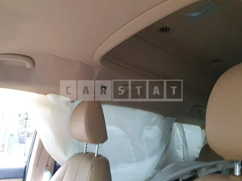 Photo 2 of 19: 2020 Kia Carnival — Korean insurance auction