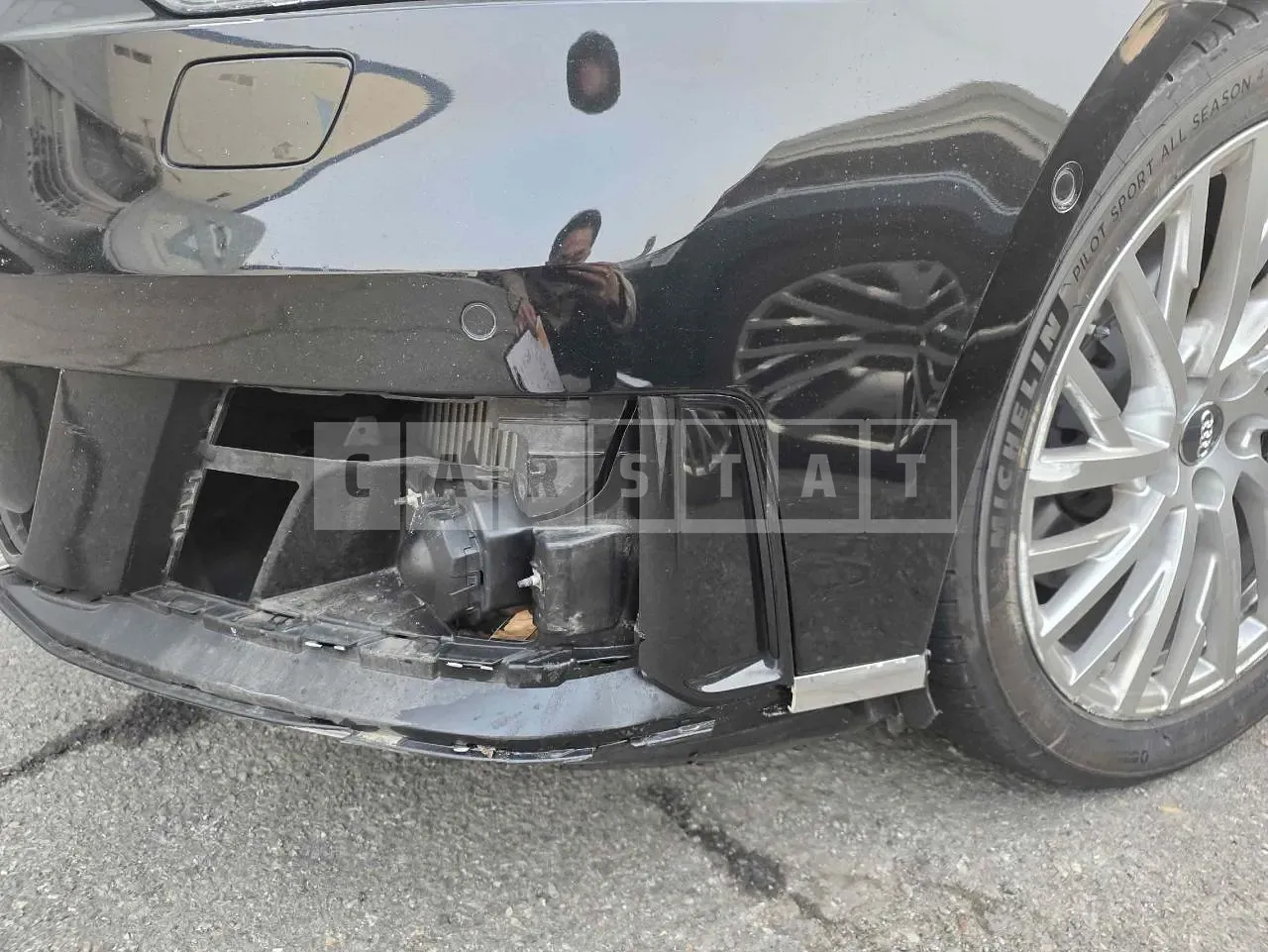 Photo 2 of 26: 2019 Audi A8L 55 TFSI quattro, VIN WAUZZZF85LN003611 — Korean insurance auction