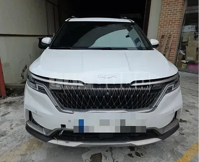 Photo 1 of 10: 2022 Kia Carnivals — Korean insurance auction