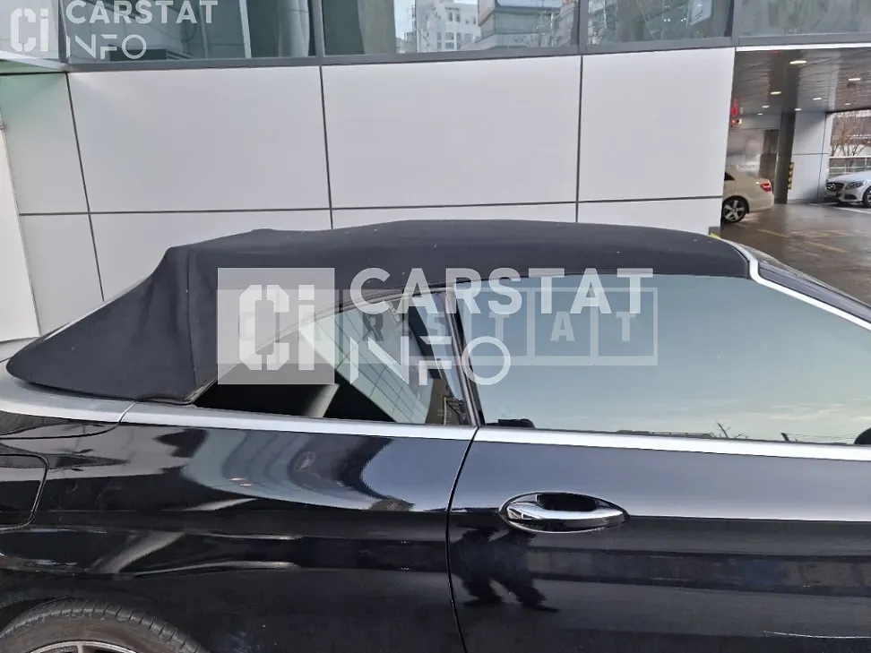 Photo 2 of 14: 2017 Mercedes-Benz C200 Cabriolet, VIN WDDWK4CB7HF490184 — Korean insurance auction