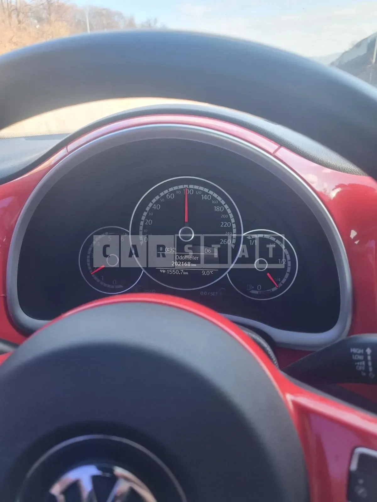 Photo 2 of 3: 2015 Volkswagen The Beetle 2.0 TDI, VIN WVWZZZ16ZFM631674 — Korean insurance auction
