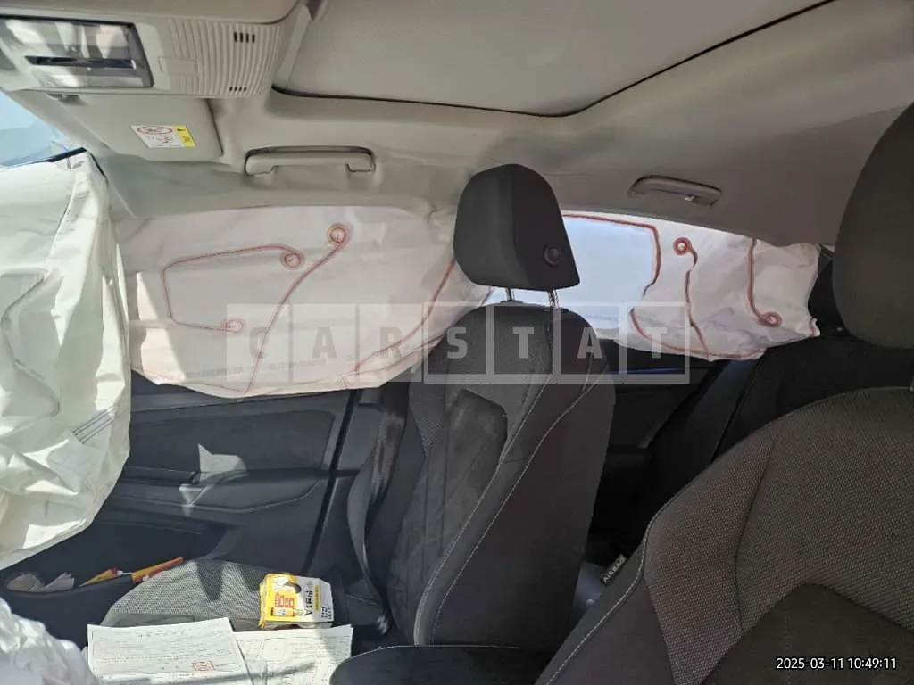 Photo 2 of 18: 2023 Volkswagen Golf 2.0TDI — Korean insurance auction
