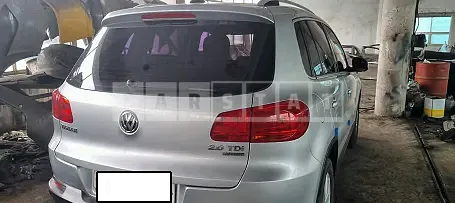 Photo 2 of 12: 2015 Volkswagen Tiguan 2.0 TDI Blue Motion, VIN WVGZZZ5NZFW588644 — Korean insurance auction