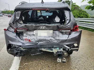 Photo 1 of 7: 2019 Hyundai Santa Fe TM 2.0 (4WD), VIN KMHS281BDLU229889 — Korean insurance auction