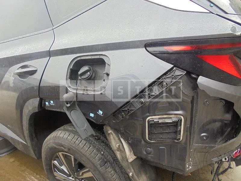 Photo 2 of 49: 2021 Hyundai Tucson Hybrid, VIN KMHJB811BMU022776 — Korean insurance auction