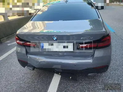 Photo 1 of 15: 2022 BMW 520i — Korean insurance auction