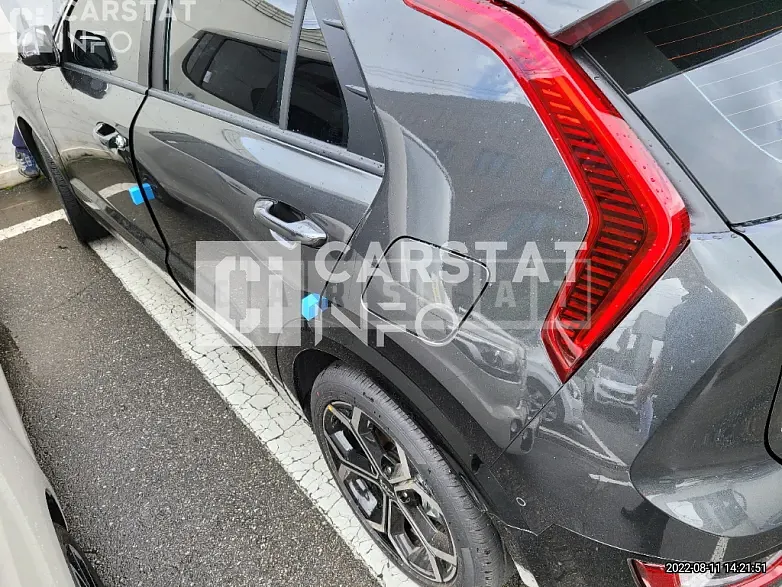 Photo 2 of 22: 2022 BMW Hybrid With Saliva — Korean insurance auction