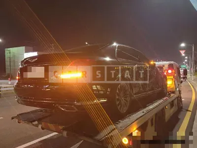 Photo 1 of 9: 2017 Genesis EQ900 — Korean insurance auction