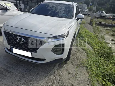Photo 1 of 16: 2020 Hyundai Santa Fe, VIN KMHS281BBLU247848 — Korean insurance auction