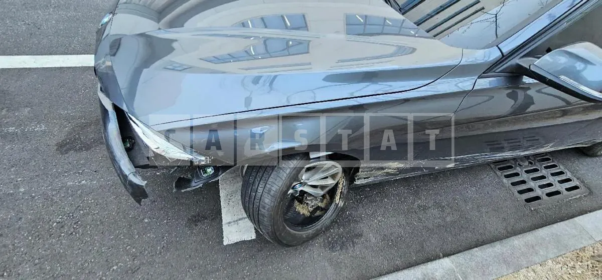 Photo 2 of 6: 2016 BMW 320d — Korean insurance auction