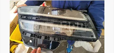 Photo 1 of 6: 2022 Genesis (parts) G80 Headlamp — Korean insurance auction