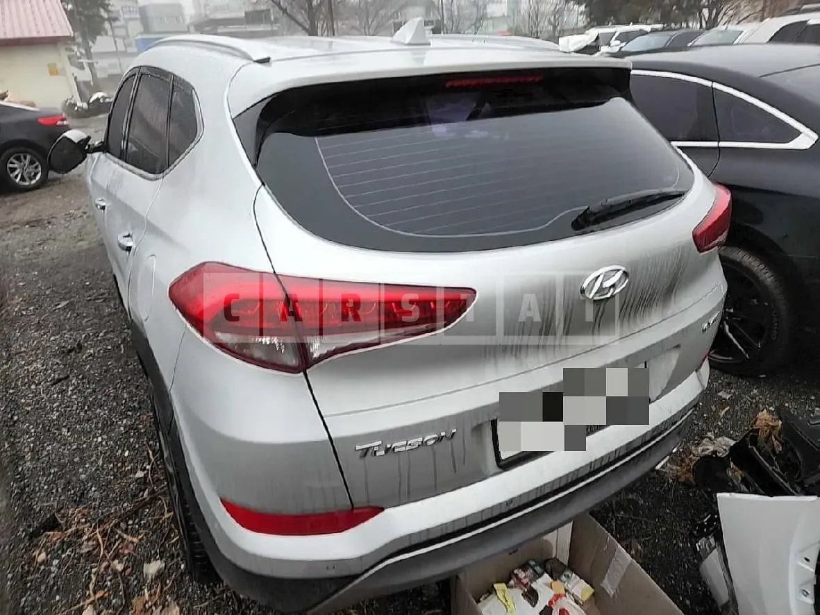 Photo 2 of 10: 2016 Hyundai Tucson TL 2.0, VIN KMHJ581ABHU355054 — Korean insurance auction