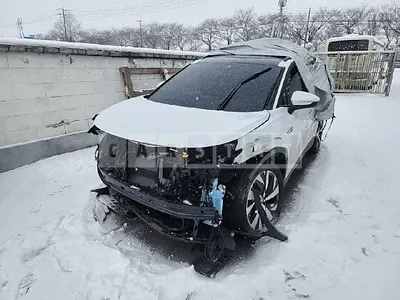 Photo 1 of 12: 2023 Volkswagen ID.4 Pro, VIN WVGZZZE2ZPE017387 — Korean insurance auction
