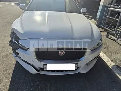 Photo 1 of 15: 2016 Jaguar XE 2.0d — Korean insurance auction