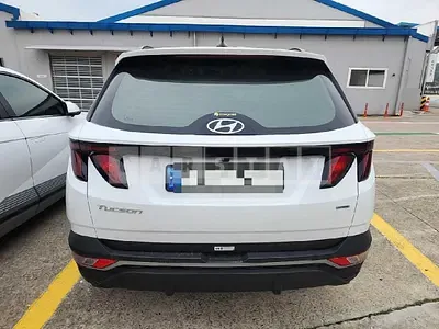 Photo 1 of 18: 2022 Hyundai Tucson Gasoline 4WD, VIN KMHJC81BHNU155193 — Korean insurance auction