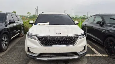 Photo 1 of 12: 2021 Kia Carnival — Korean insurance auction
