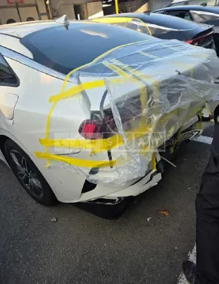 Photo 2 of 19: 2023 Kia K5 — Korean insurance auction