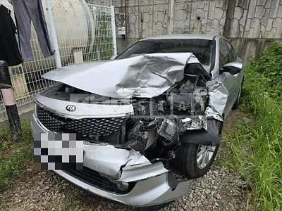 Photo 1 of 15: 2016 Kia K5 1.7 (Diesel) — Korean insurance auction