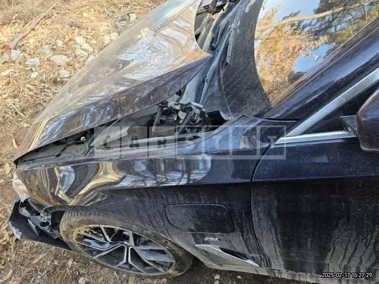 Photo 2 of 18: 2021 BMW 530e — Korean insurance auction