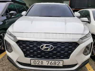 Photo 1 of 15: 2019 Hyundai Santa Fe, VIN KMHS281BBKU055111 — Korean insurance auction