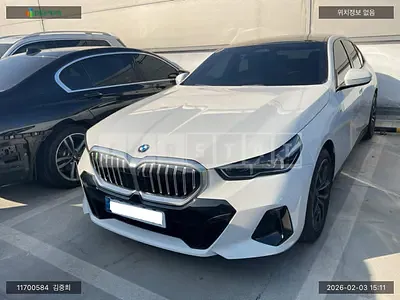 Photo 1 of 17: 2025 BMW 520i, VIN WBA21FJ03SCT98164 — Korean insurance auction