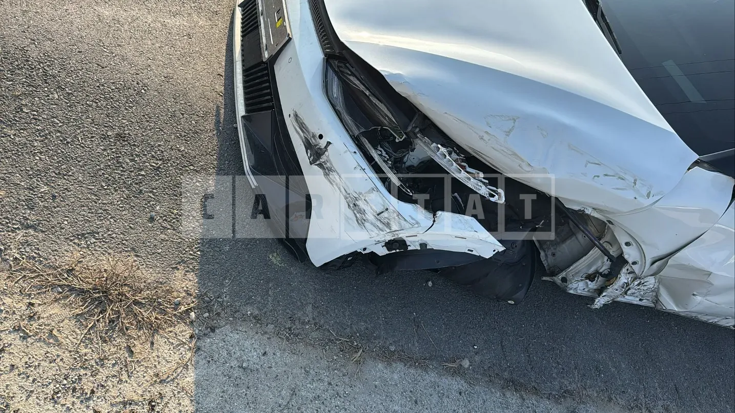 Photo 2 of 12: 2021 Kia EV6 — Korean insurance auction