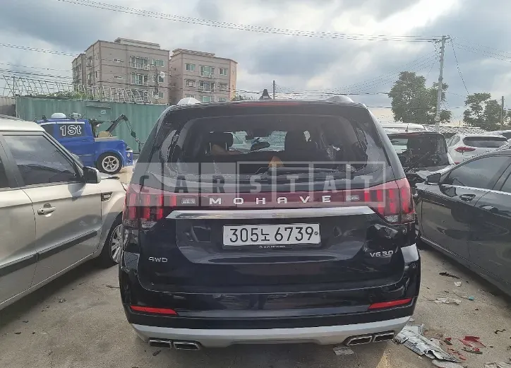 Photo 2 of 24: 2020 Kia Mojave, VIN KNAKN814DLA200424 — Korean insurance auction