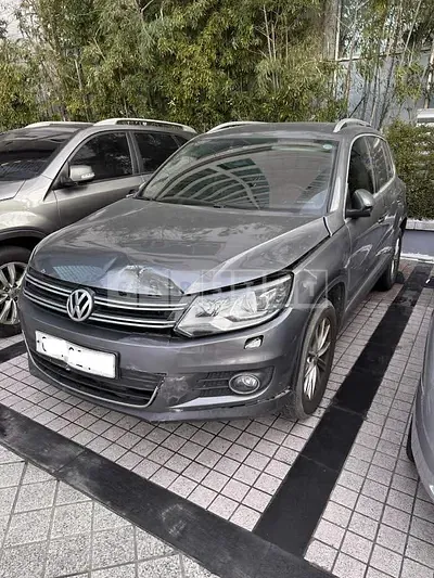 Photo 1 of 13: 2016 Volkswagen Tiguan 2.0 TDI BMT, VIN WVGZZZ5NZGW088869 — Korean insurance auction