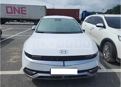Photo 1 of 18: 2022 Hyundai Modern Ionic 5 — Korean insurance auction