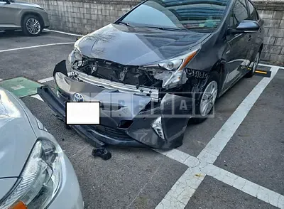 Photo 1 of 13: 2018 Toyota Prius, VIN JTDKBRFU0J3078196 — Korean insurance auction