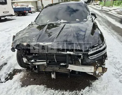 Photo 1 of 38: 2022 Genesis Hyundai GV70, VIN KMTMA81BBNU063166 — Korean insurance auction