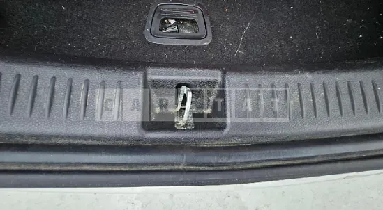 Photo 2 of 37: 2021 Mercedes-Benz E220d 4Matic — Korean insurance auction