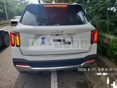 Photo 1 of 13: 2024 Kia Sorento Gasoline — Korean insurance auction