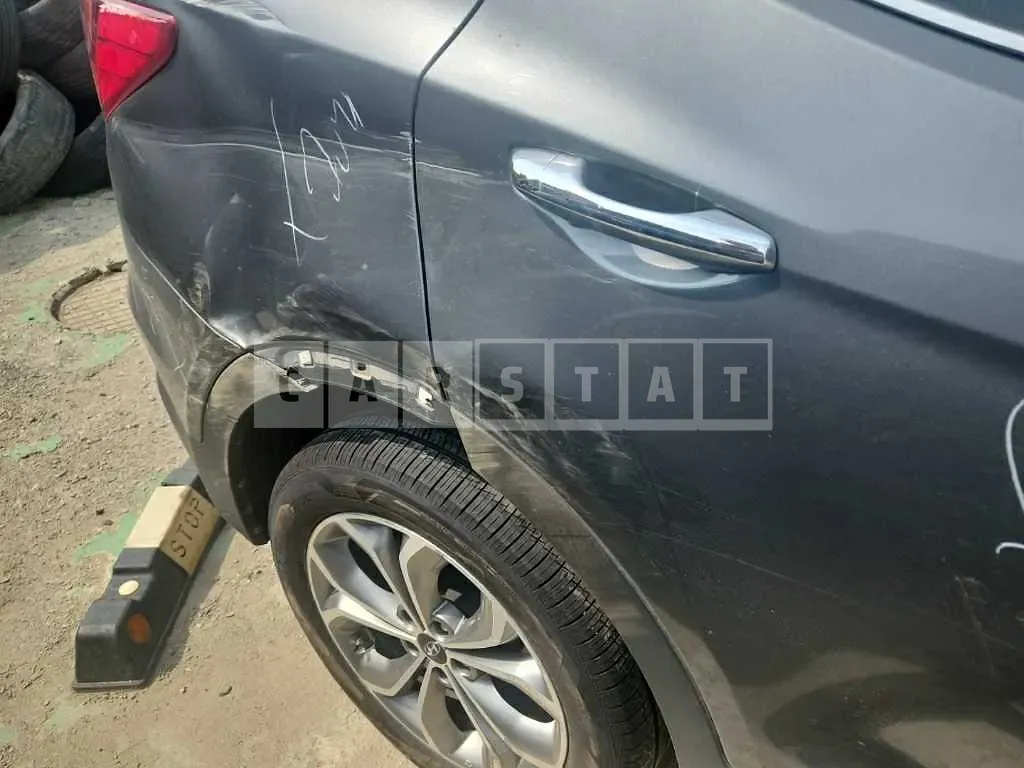 Photo 2 of 22: 2015 Hyundai Santa Fe — Korean insurance auction