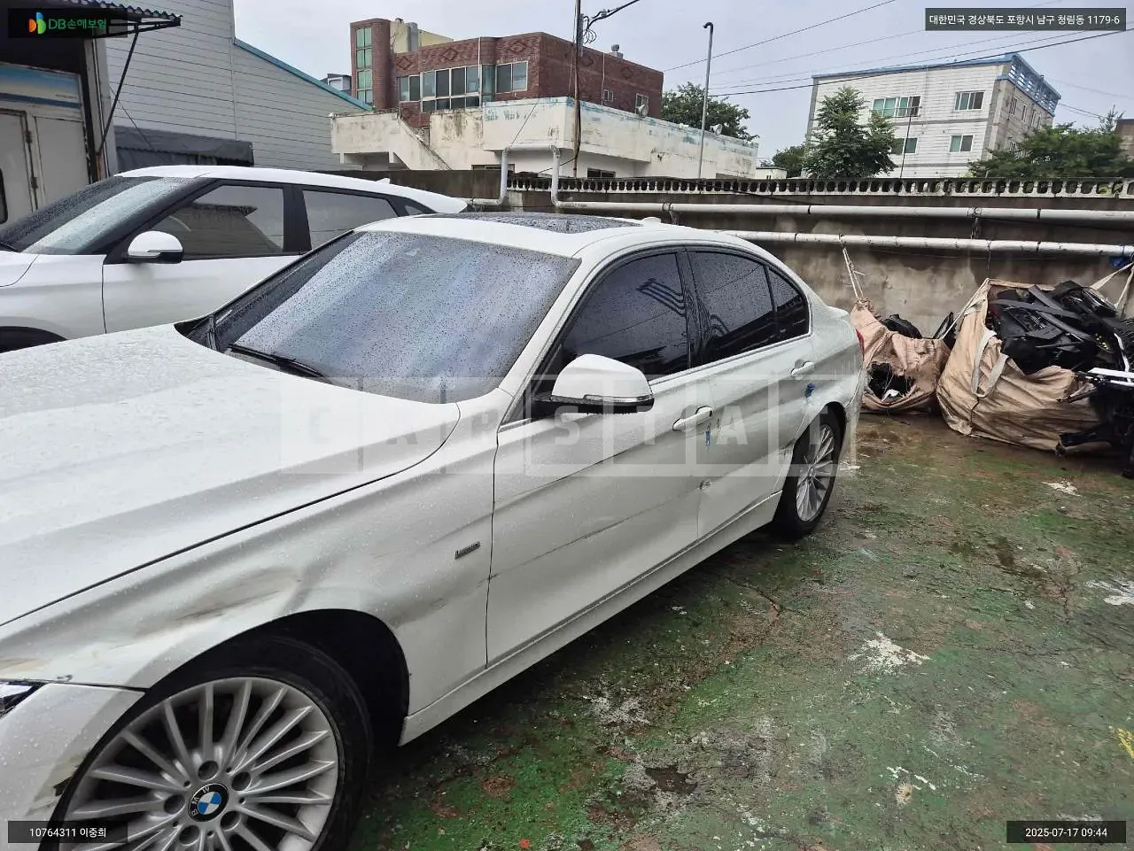 Photo 2 of 10: 2017 BMW 320i, VIN WBA8A910XHK823020 — Korean insurance auction