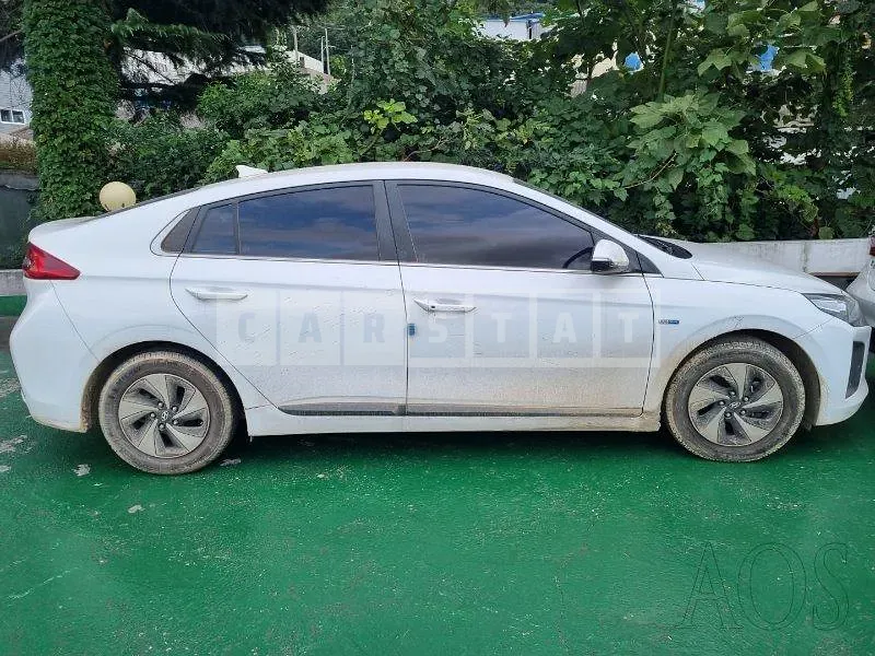 Photo 2 of 15: 2019 Hyundai Modern Ionic, VIN KMHC051CGKU114399 — Korean insurance auction