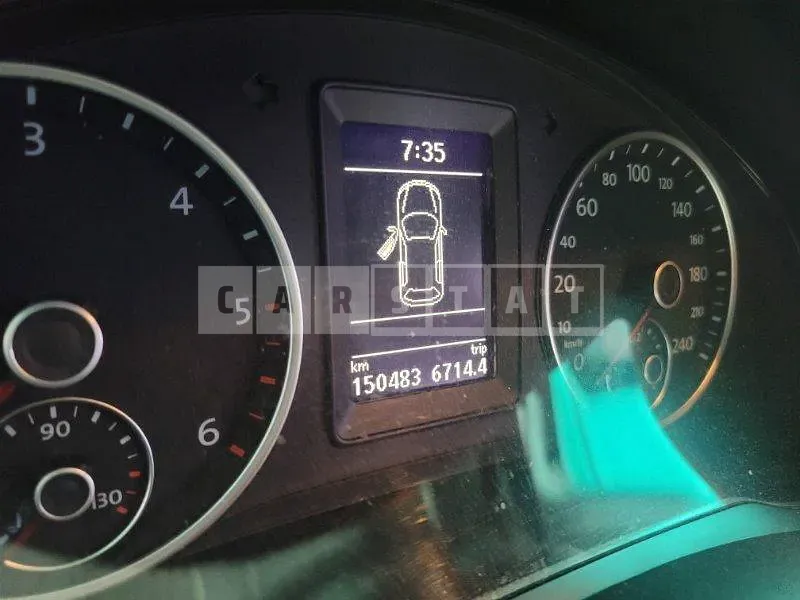 Photo 2 of 11: 2015 Volkswagen Tiguan 2.0 TDI Blue Motion — Korean insurance auction