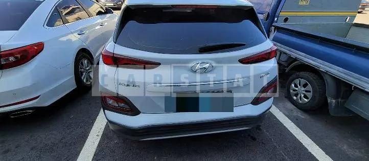 Photo 2 of 27: 2018 Hyundai Kona Electric, VIN KMHK381GFKU009309 — Korean insurance auction